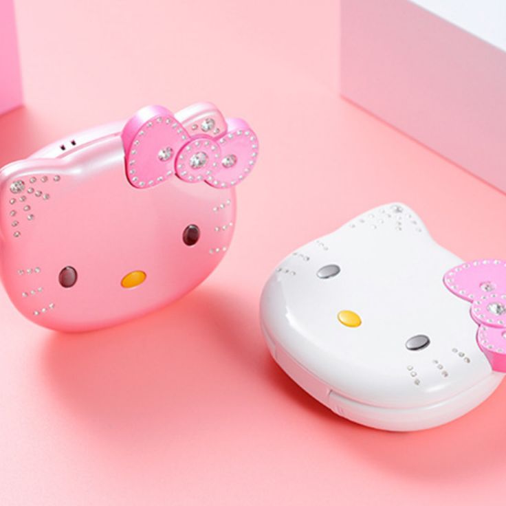 Hello Kitty toy phone